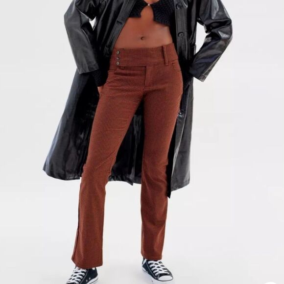 Urban Outfitters Low Rise Houndstooth Trousers Pants Flared NWT Women's Size 4 - Picture 1 of 8